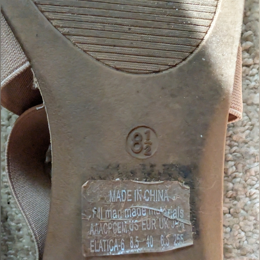 Open Toe Sandals - Picture 4 of 5